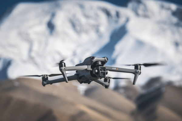 Khám Phá Top 5 Flycam Tốt Nhất Cho Người Mới Bắt Đầu 2025