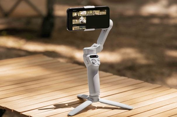 Gimbal chong rung dien thoai DJI Osmo Mobile SE Gimbal chống rung cho điện thoại DJI Osmo Mobile SE