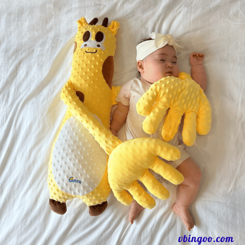 Gối Ôm Ngủ Cho Bé Sơ Sinh BAFABY Có Bàn Tay Vỗ