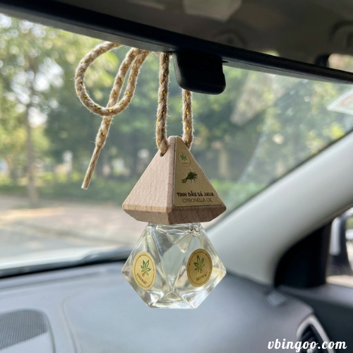 Tinh dầu treo xe ô tô HEIWA